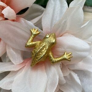 Jonette Jewelry Frog Brooch‎